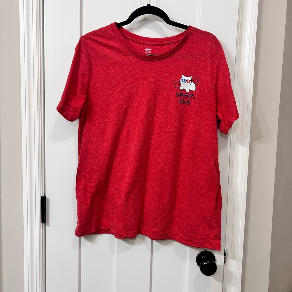 Red Graphic T-Shirt w/ Summer Vibes cat